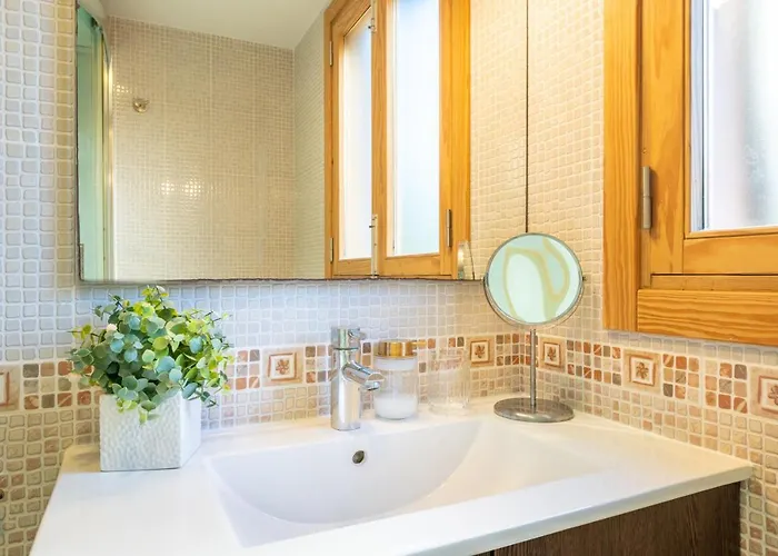 Holytom Semesterbostad *